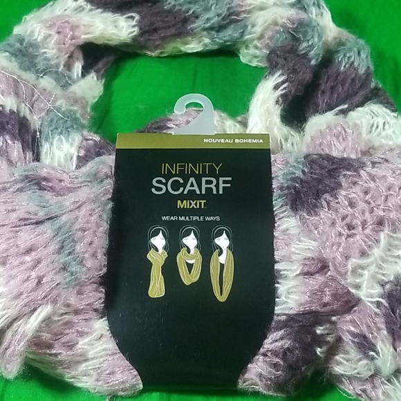 Mixit LILAS PINK / Purple Infinity Scarf - Picture 1 of 3